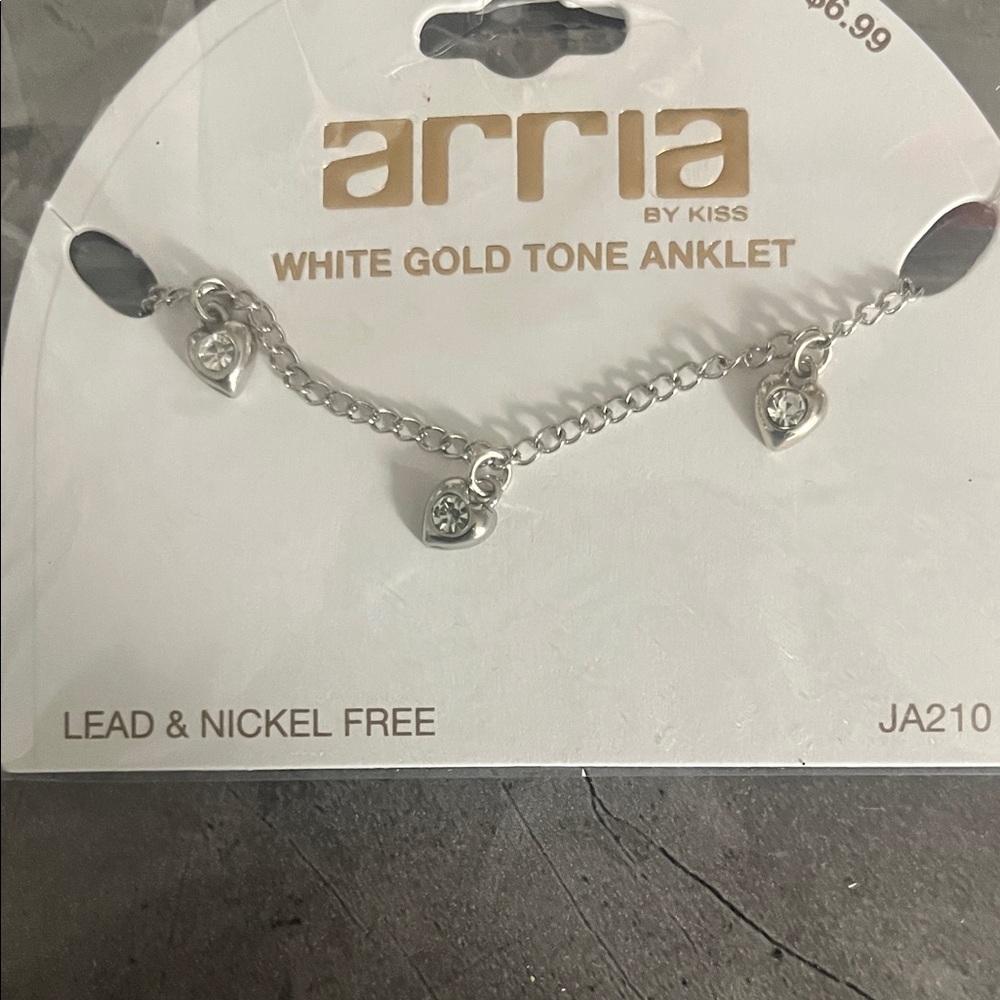 Kiss White Gold Tone Anklet with Heart Charms